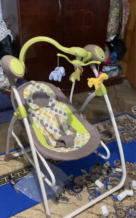 Крісло Гойдалка 3-в-1 Carrello