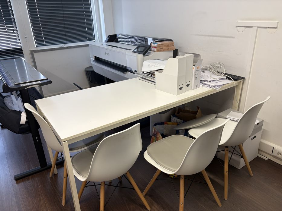 mesa branca bom estado