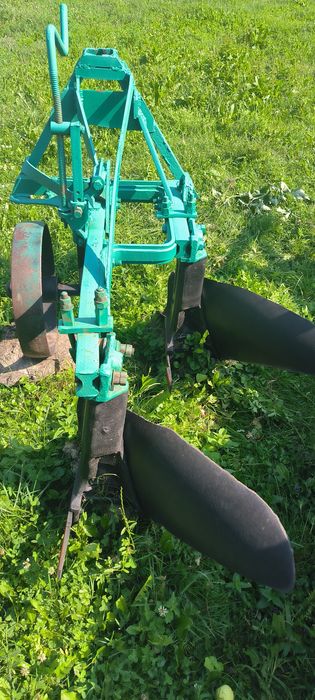 Продам плуг 2/40