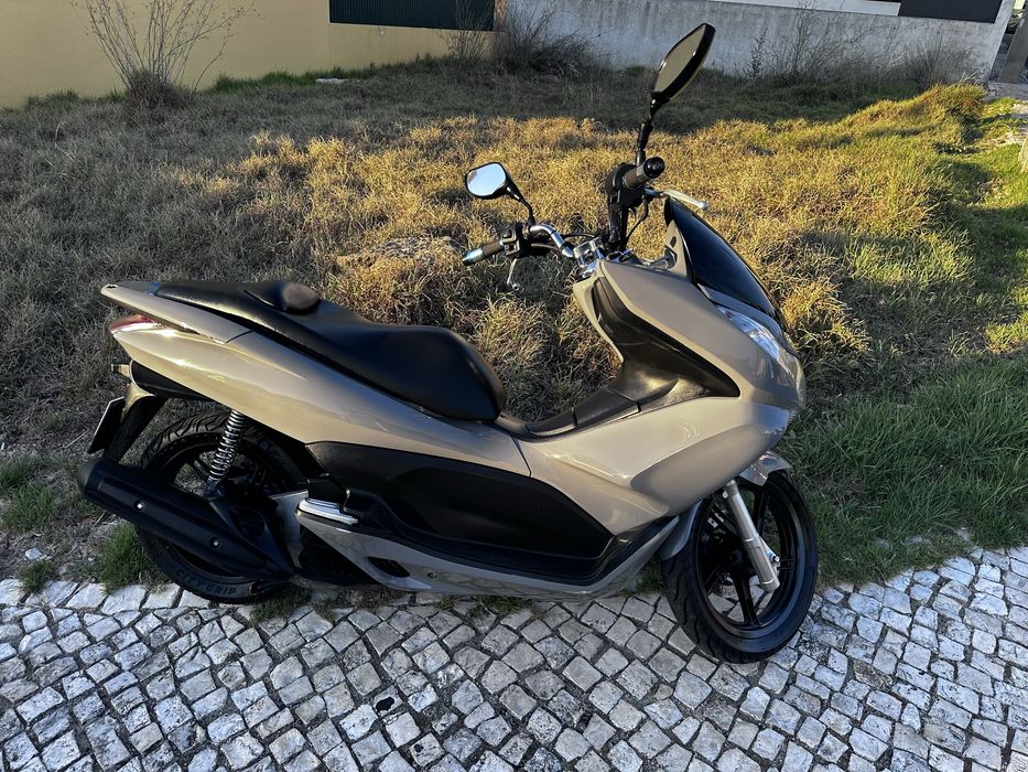 Honda pcx 125 top