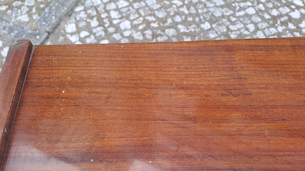 Móvel antigo (usado)