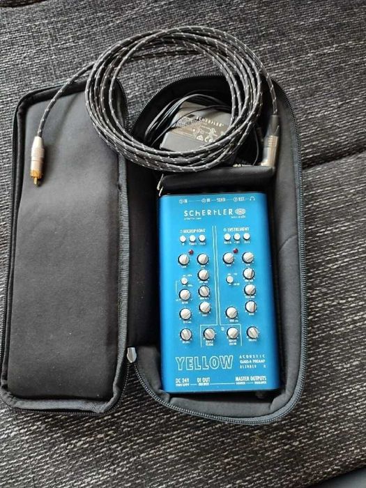 kontrabas thomann 33 masywny z osprzętem (Hora)