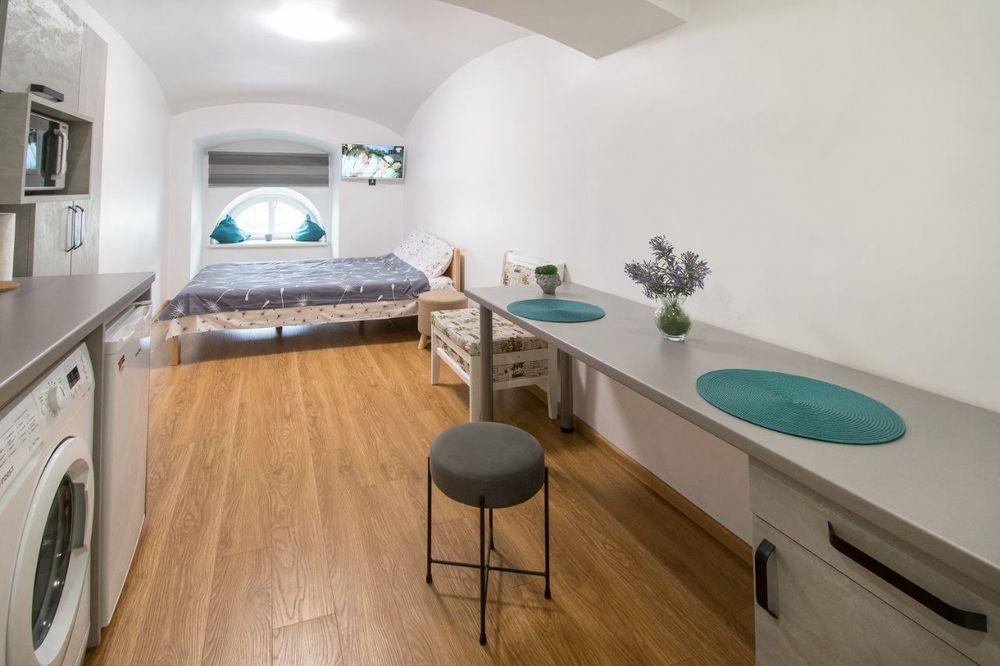 Подобово, погодинно. Комфортна  квартира у центрі біля Оперного театру