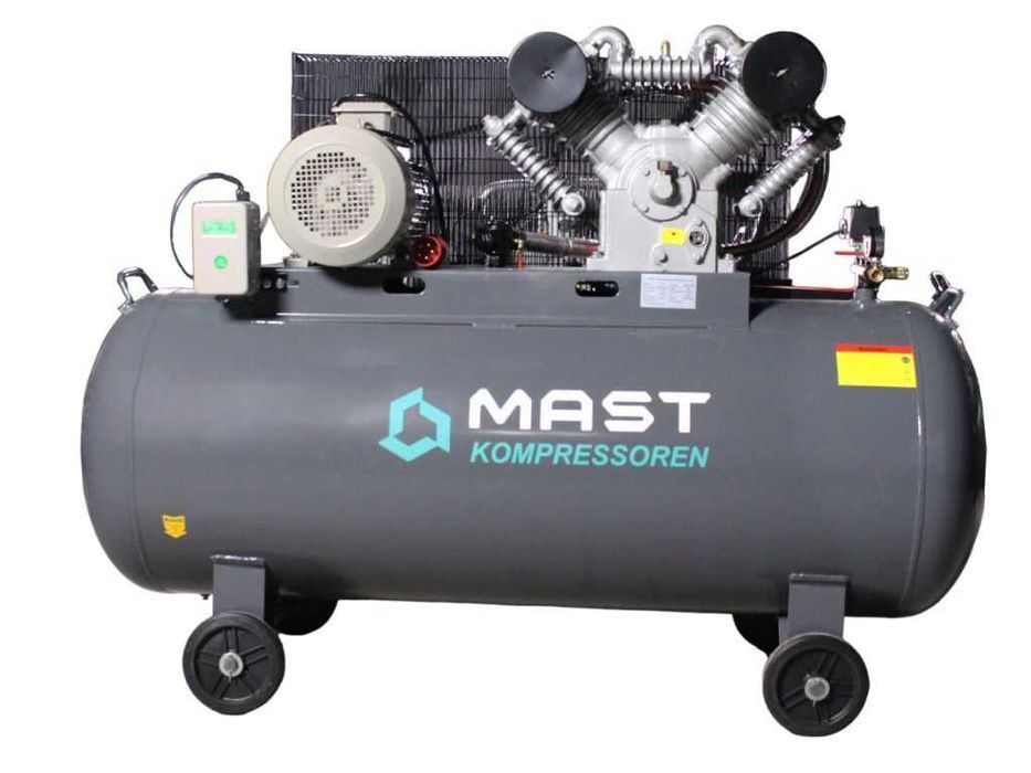 Поршневий компресор масляний MAST 2105/500L 400В 7,5 кВт