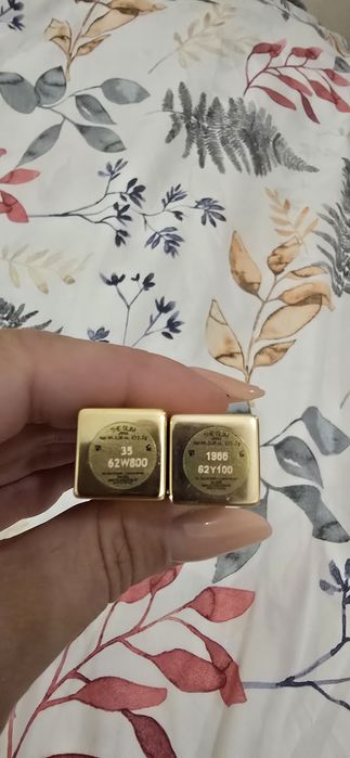 Batons Yves Saint Laurent