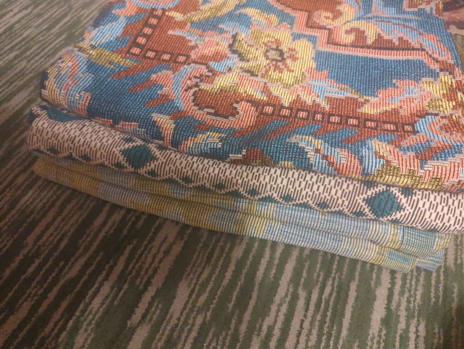 Покривала жаккардові