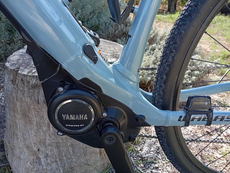 Bicicleta elétrica de gravel