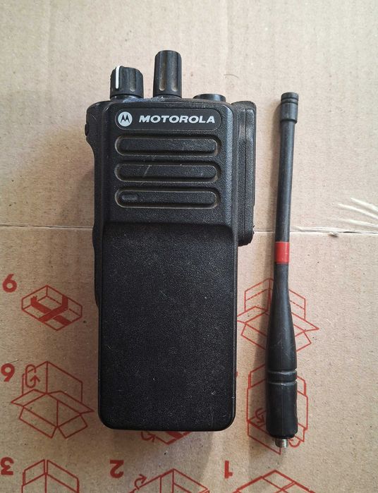 Радіостанція портативна Motorola 4401e UHF / 4400e VHF