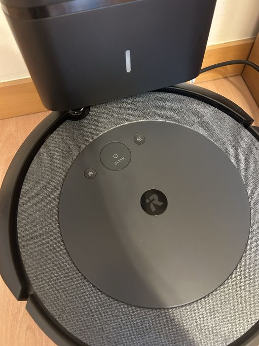 Robot aspirador Roomba i5+