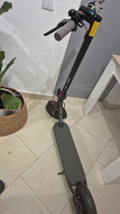 Trotinete xiomi 4 35km + Capacete Livall BH51