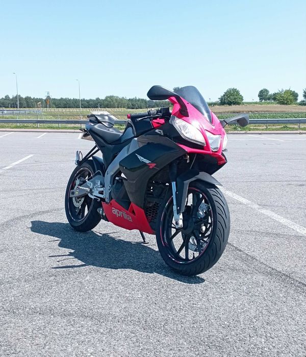 Sprzedam aprilia rs4 125