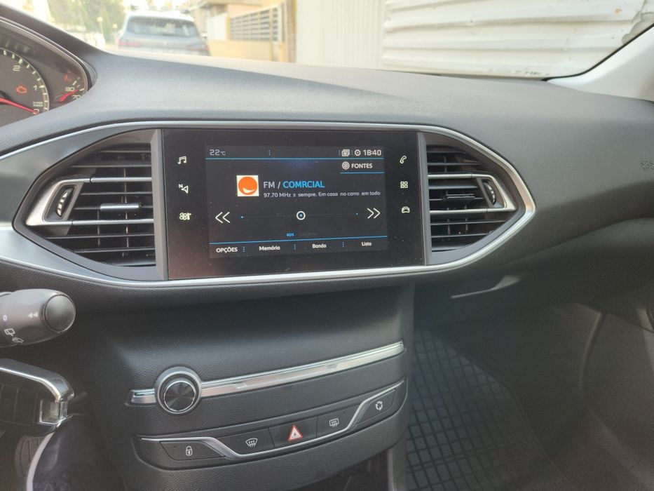 Peugeot 308 SW 1.5 BlueHDi