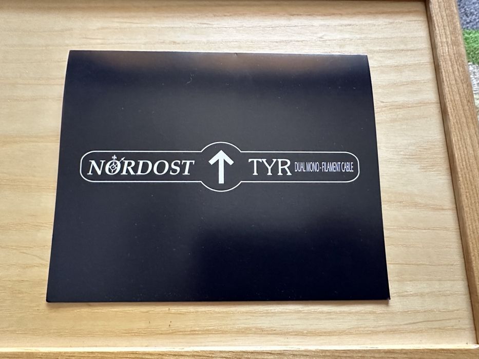 Nordost TYR XLR 0.6m interconnect, stan idealny, pudełko