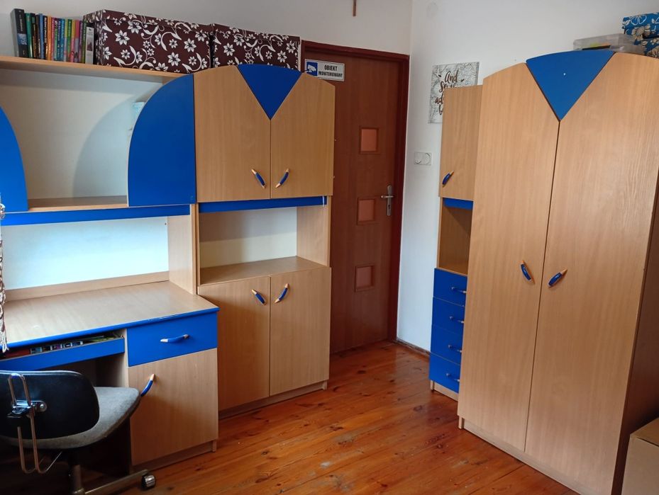 Meble do pokoju dziecięcego, całość