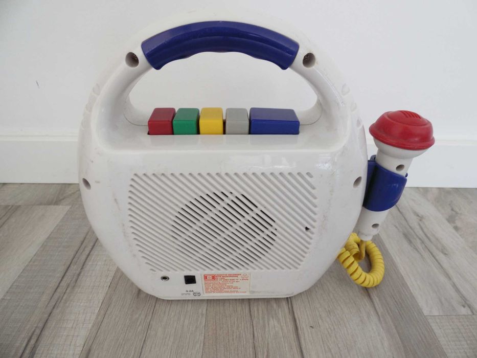 Vintage Audio Cassette Recorder with 1 Microphone64171248317186121