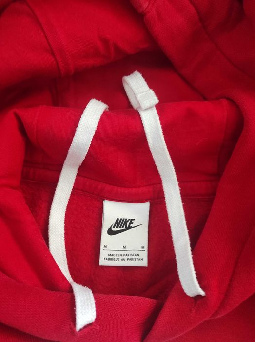 Trzy bluzy Nike r.M  męskie lub dla chłopaka r.m