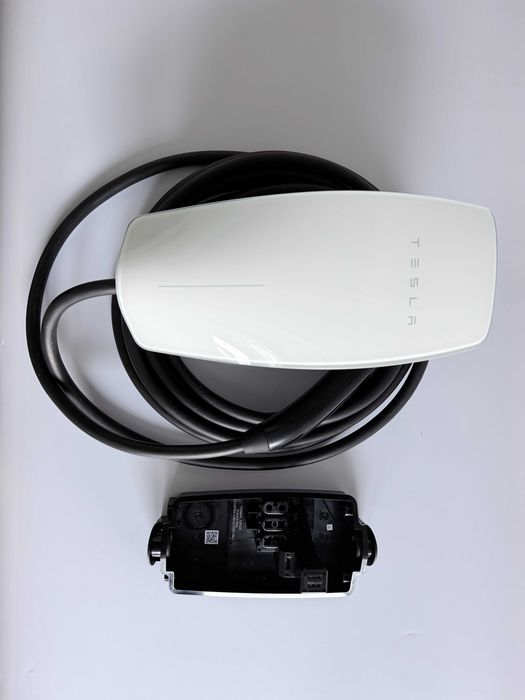 tesla wall connector gen 3 - Купити запчастини для транспорту БУ