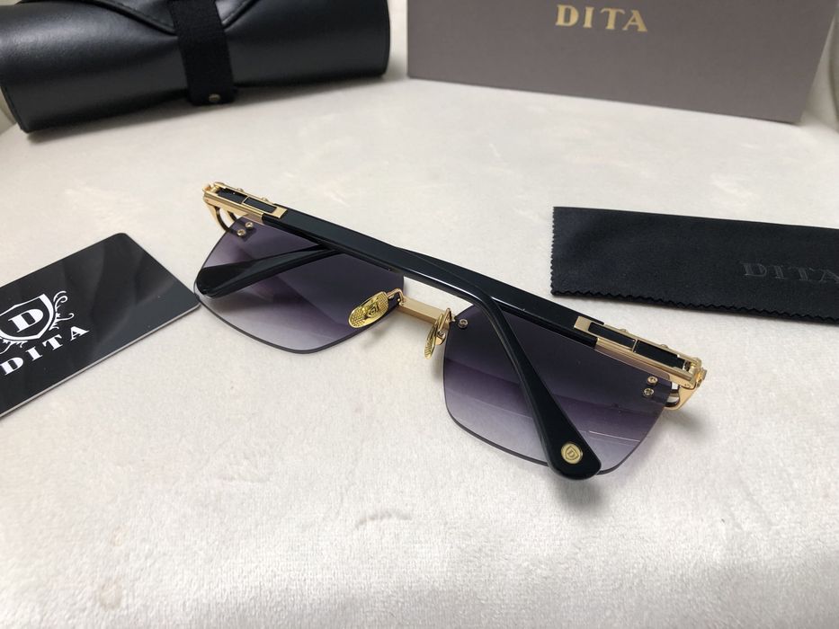 Okulary przeciwsloneczne DITA Meta evo one + pudelko posiadaja filtry