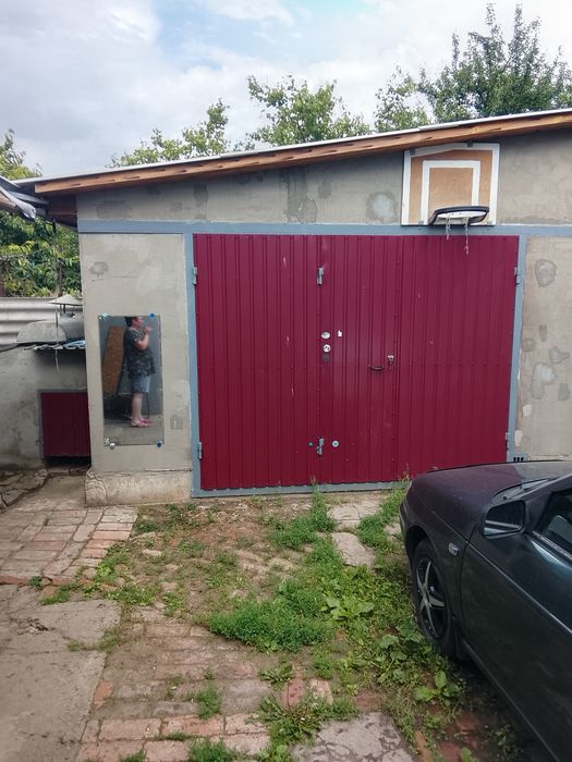 Продам дом( р-н жд рынок)