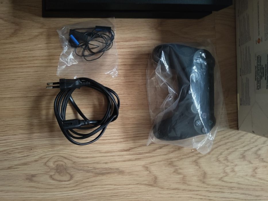 PlayStation 4 como nova