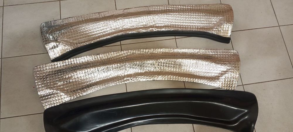 Накладка під лобове скло. Жабо на Renault Scenic 3