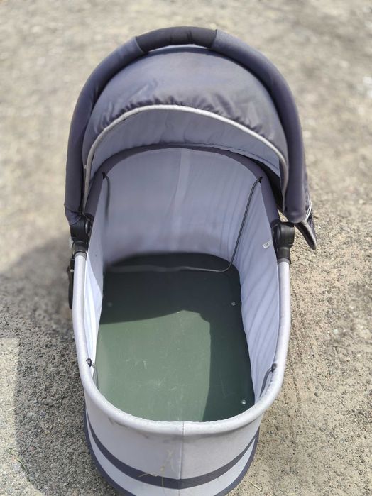 Люлька  «Valco Baby Q Bassinet»