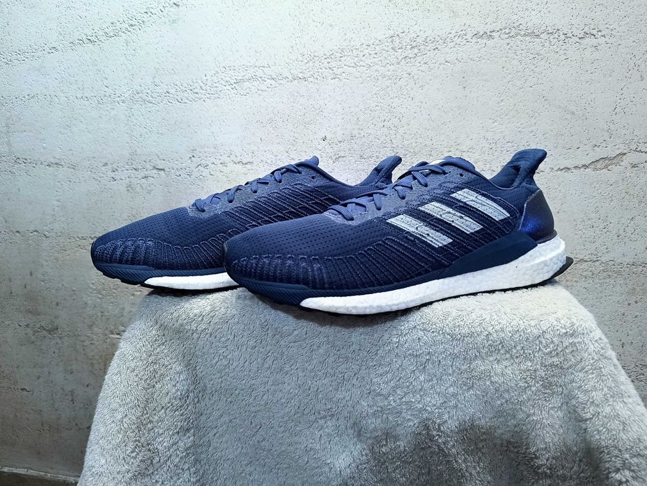Męskie sneakersy ADIDAS SOLARBOOST 19 r.46 2/3 stan bardzo dobry