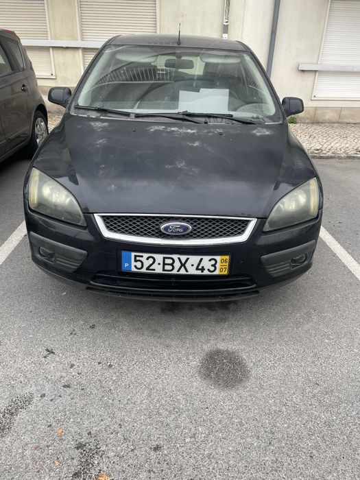 Ford focus 1.4i — photo 2