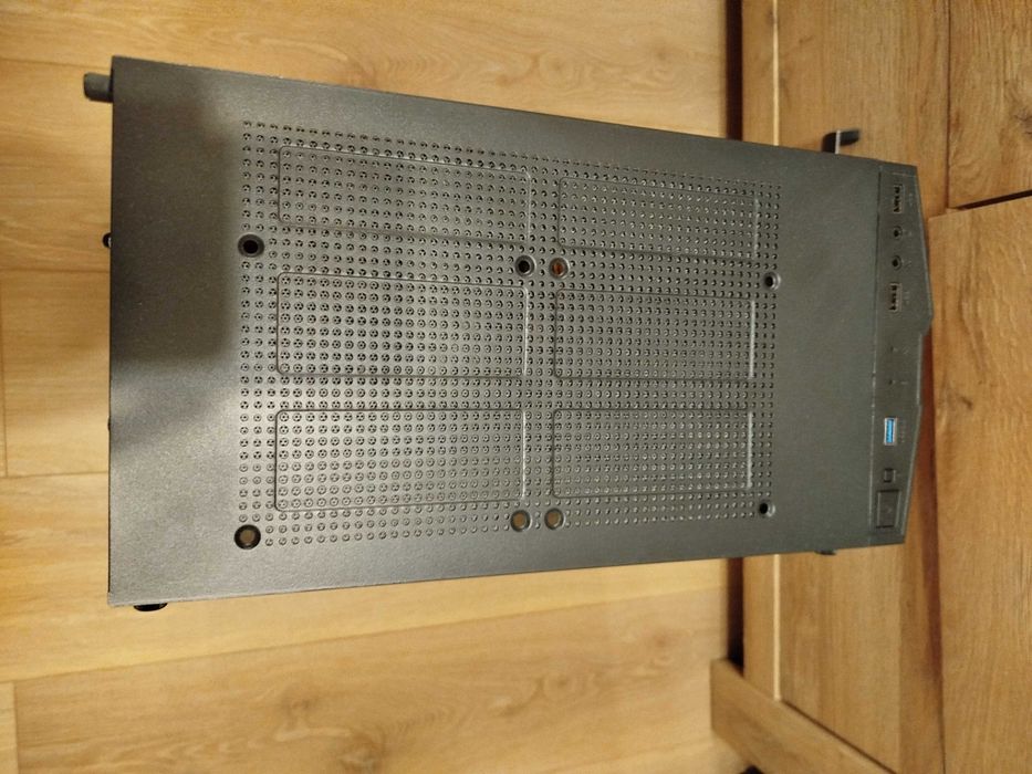 Sprzedam komputer gamingowy rtx4060 ryzen7