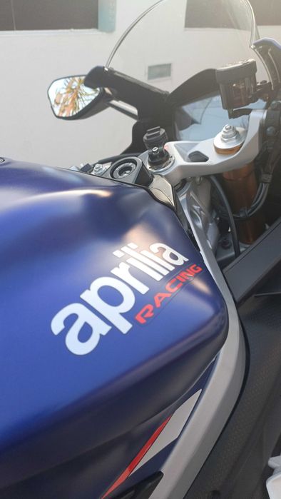 Aprilia RS 660 Tribute (Edição Limitada) – 2023 | 15.753 km | Como Nova
