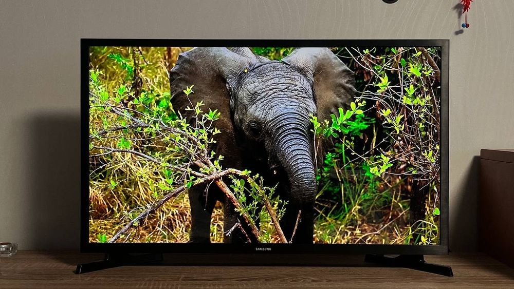 Телевізор Samsung 32″ Full HD Smart TV (ідеальний стан)