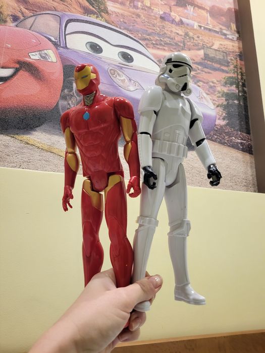 іграшки-трансформери у вигляді цифр, робот,мегатрон,трансформери.