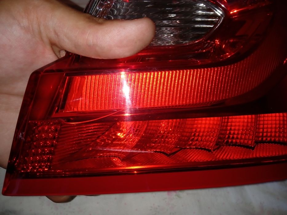 Farol Ford Fiesta ST VII