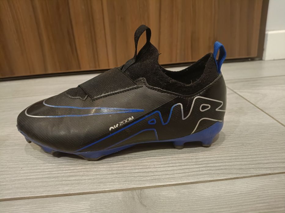 Korki piłkarskie NIKE
