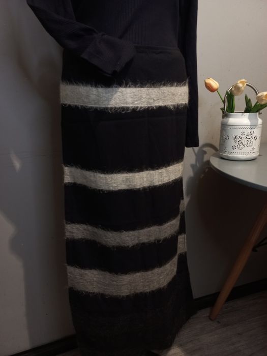 Spódnica maxi Mochino .L. Stan idealny