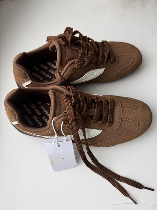 Кросівки cropp 38 розмір. Нові, оригінальні кросівки/кеди