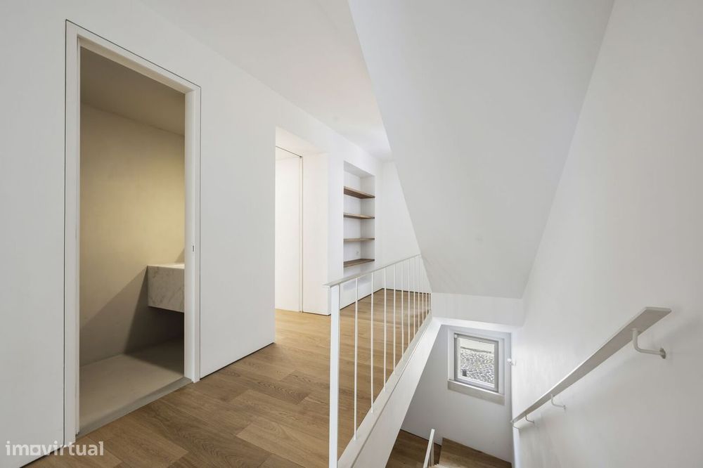 Moradia T4 com jardim, Lapa, Lisboa