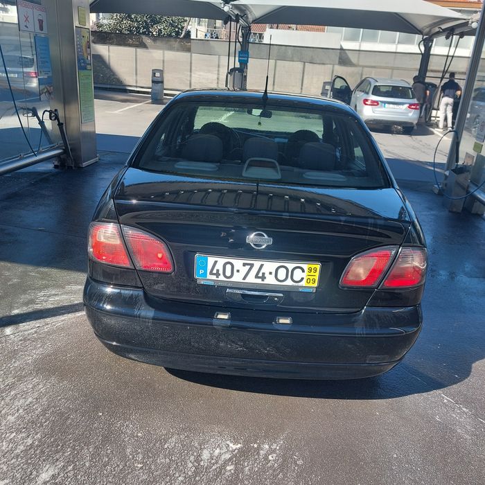 Carro  nissan primeira 2000cilindrada. — photo 3