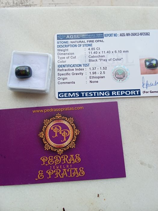 Opala de Fogo Etíope Natural Certificada