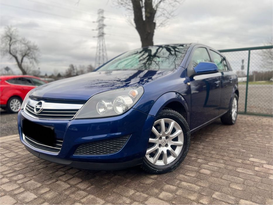 Opel Astra 1.4 Benzyna  Alu Zarejestrowana Bardzo Zadbana