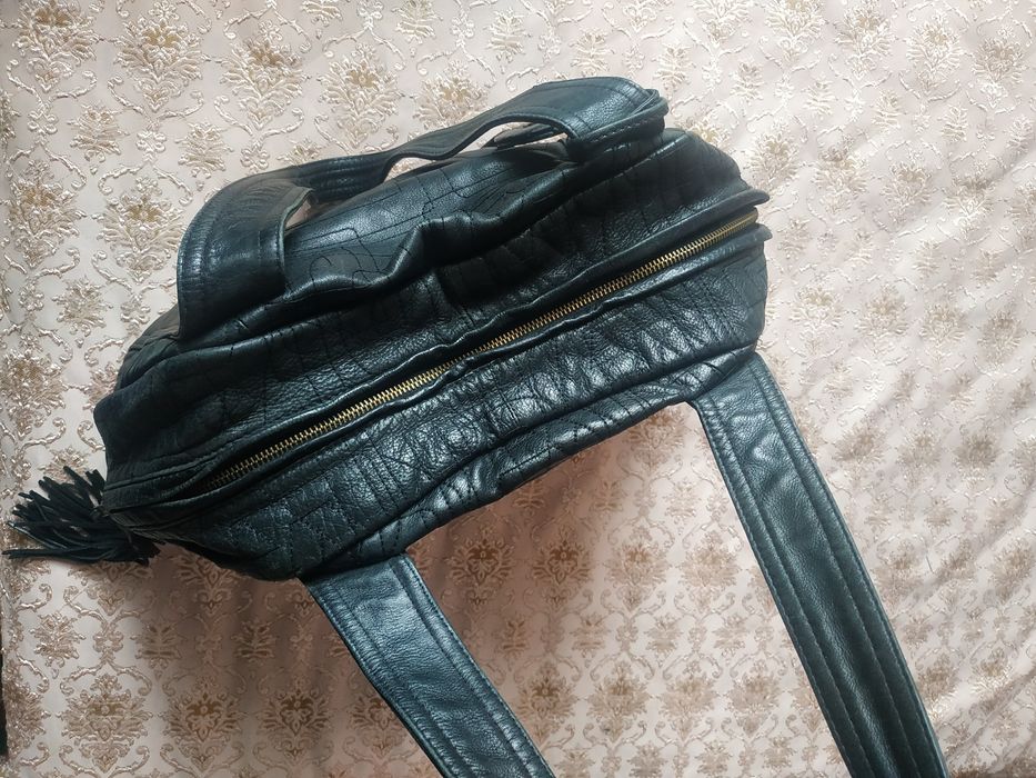 Шкіряна сумка Adolfo Dominguez