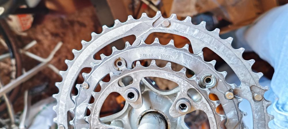 Pedaleiras Shimano Tiagra.