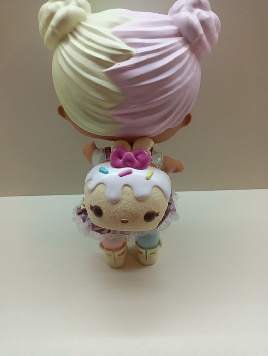 Продам куклу лол большая