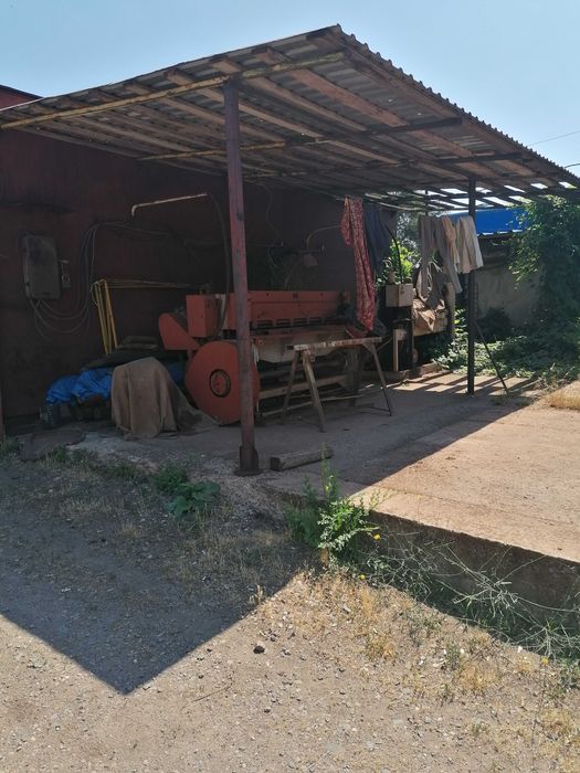 Промбаза производственного назначения Кривой Рог возле ПрАТ Суха Балка