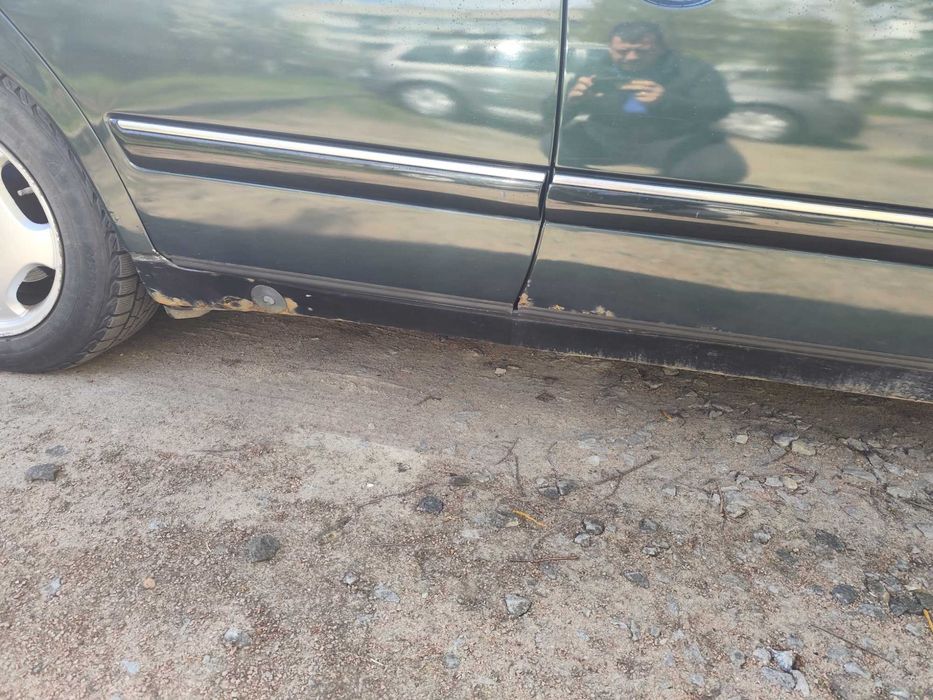 Продам Мерседес Е240