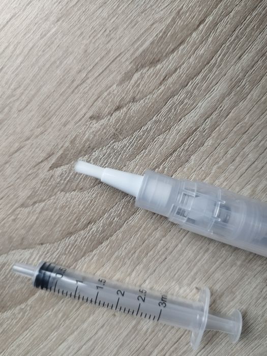 Zestaw do poprawek i napraw ścian podłóg mebli