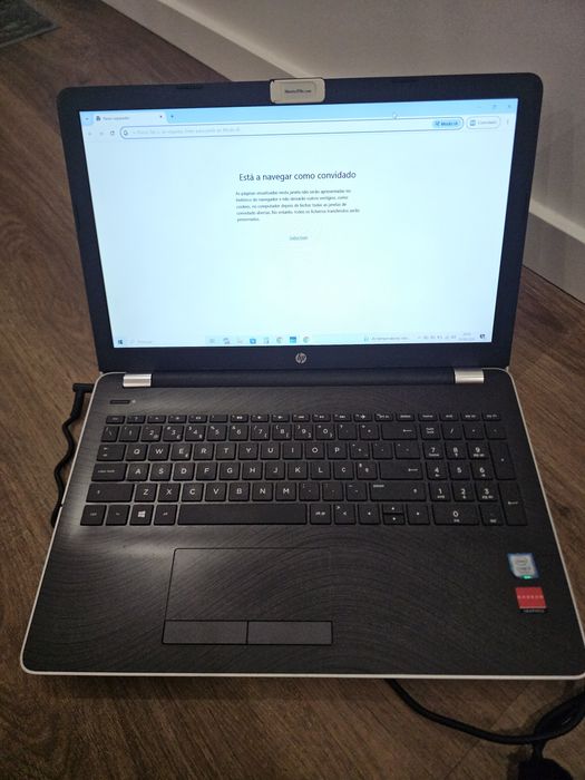 Portátil HP 15.6" | Intel i5 7ª Gen | AMD Radeon
