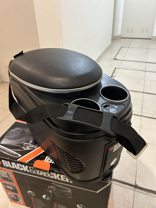 Mini geleira portatil, Black&Decker de 9L, 12v