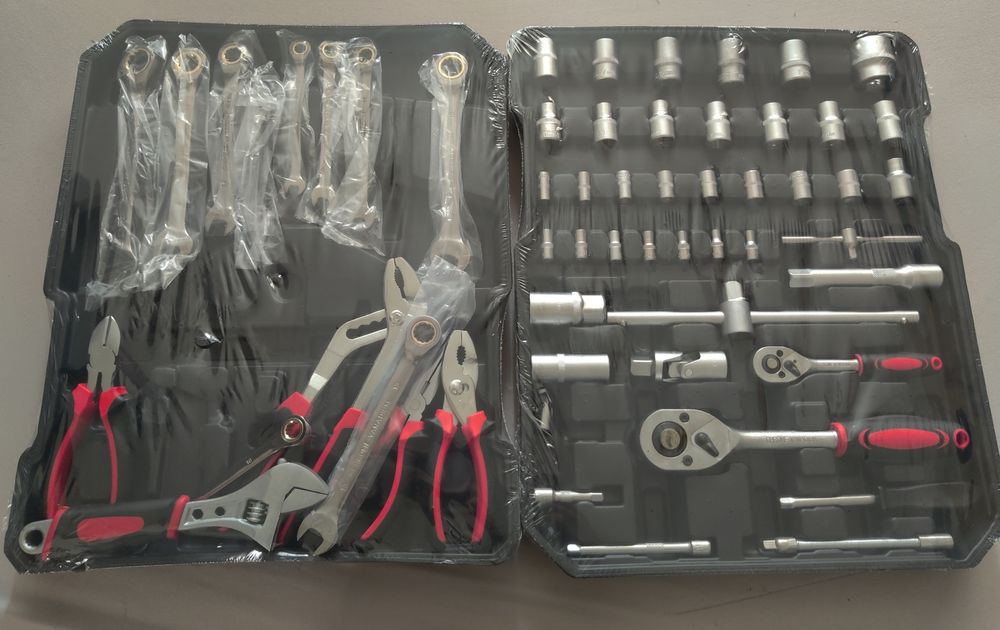 Набір інструментів