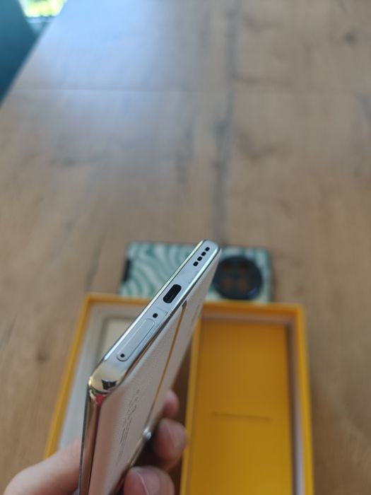Telefon Realme 12 pro+ 5g 8/256